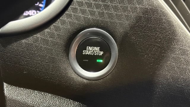 Used 2023 Chevrolet Malibu LT FWD image 35
