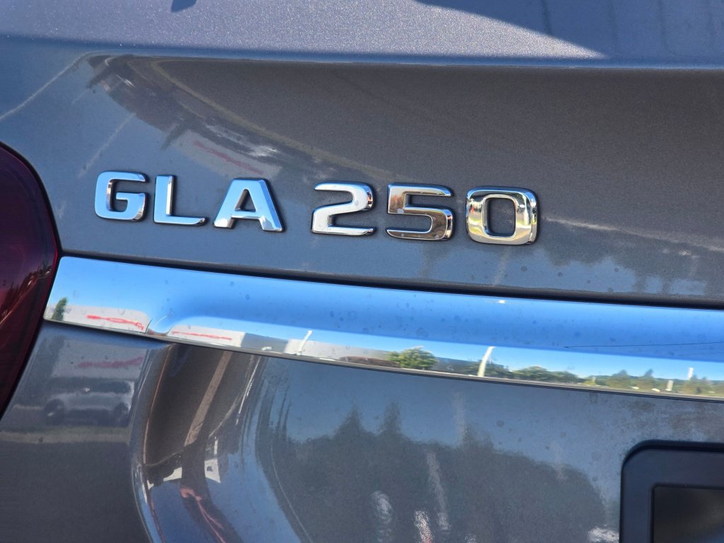 Used 2019 Mercedes-Benz GLA 250 image 33