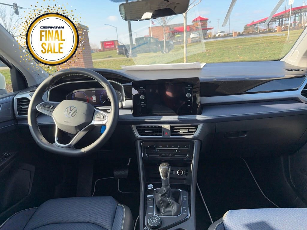 New 2026 Volkswagen Taos SEL image 17
