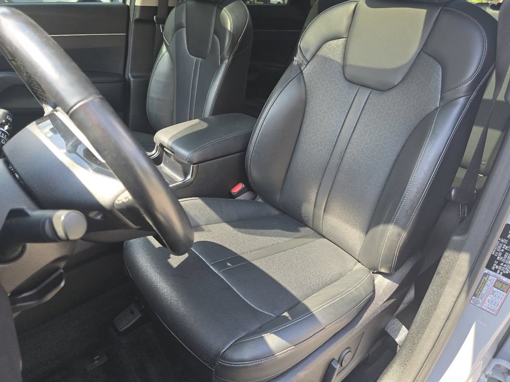 Used 2022 Kia Sorento S w/ Panoramic Sunroof Package AWD/4WD image 24