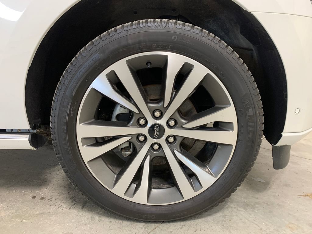 Used 2021 Ford Expedition Max Platinum image 31