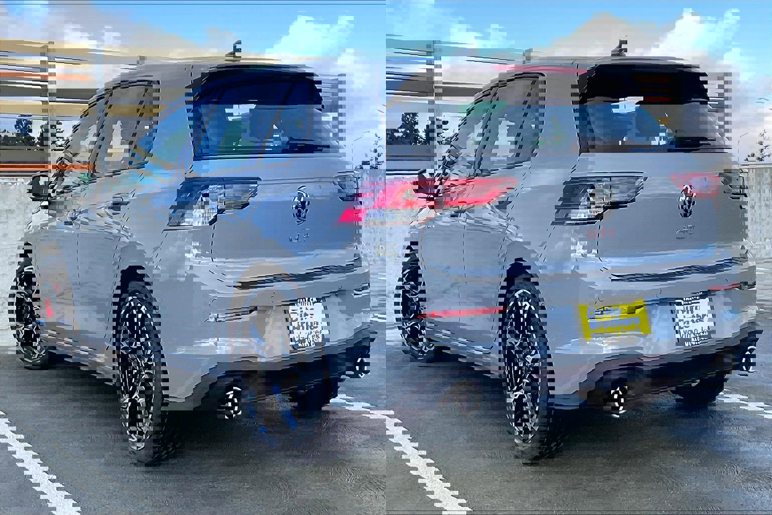 New 2026 Volkswagen GTI Autobahn image 2