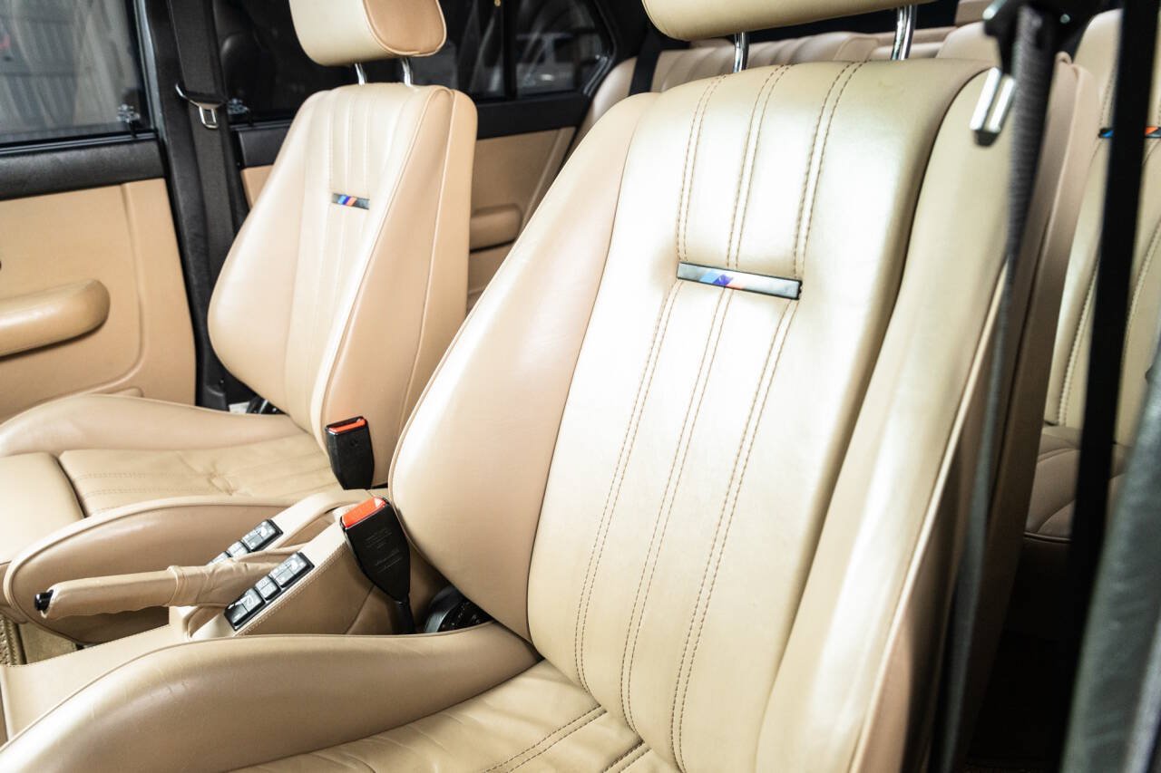 Used 1988 BMW M5 RWD image 52