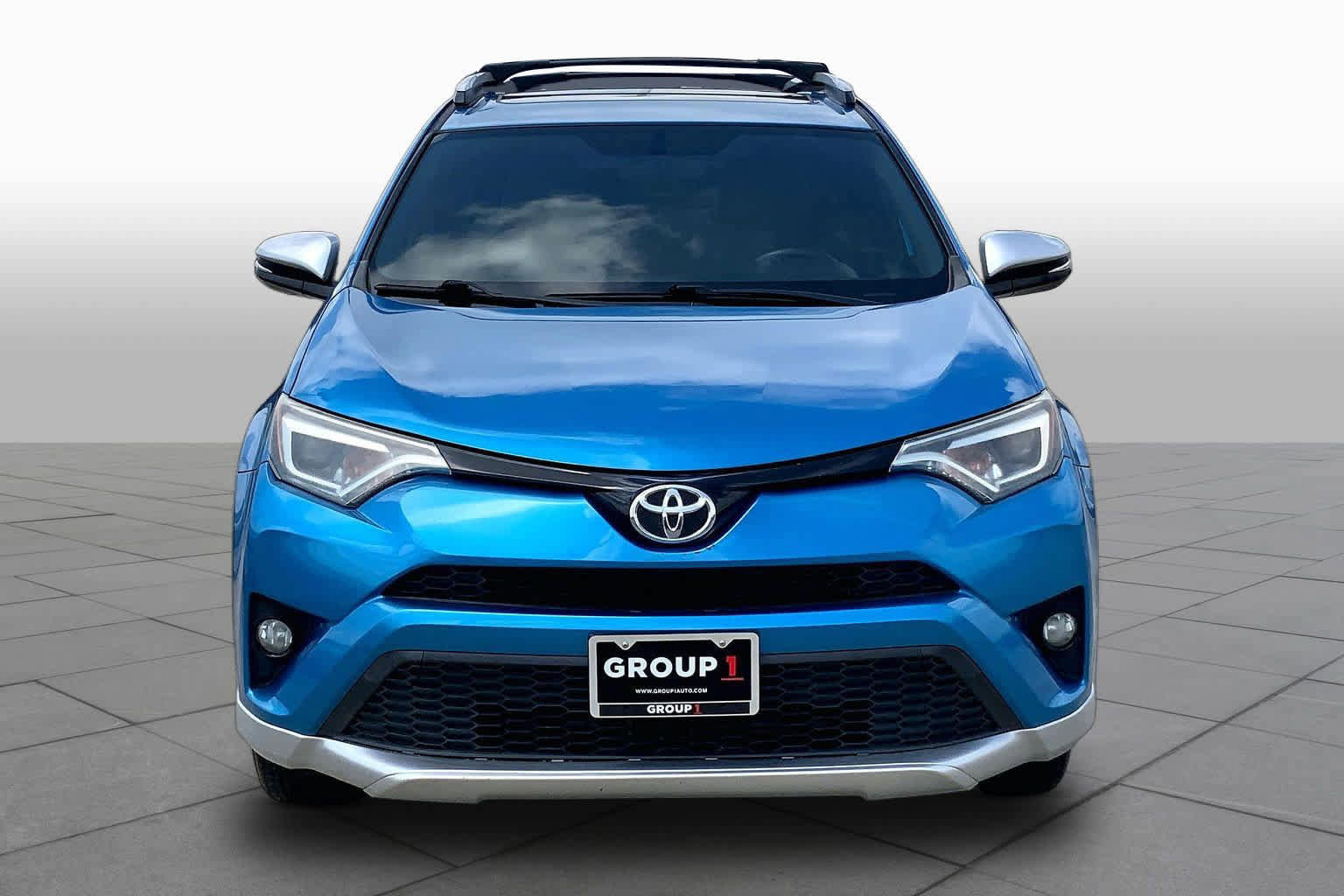 Used 2016 Toyota RAV4 SE image 4