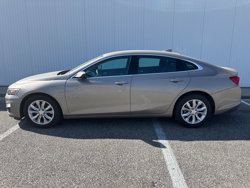 Used 2024 Chevrolet Malibu LT FWD image 3