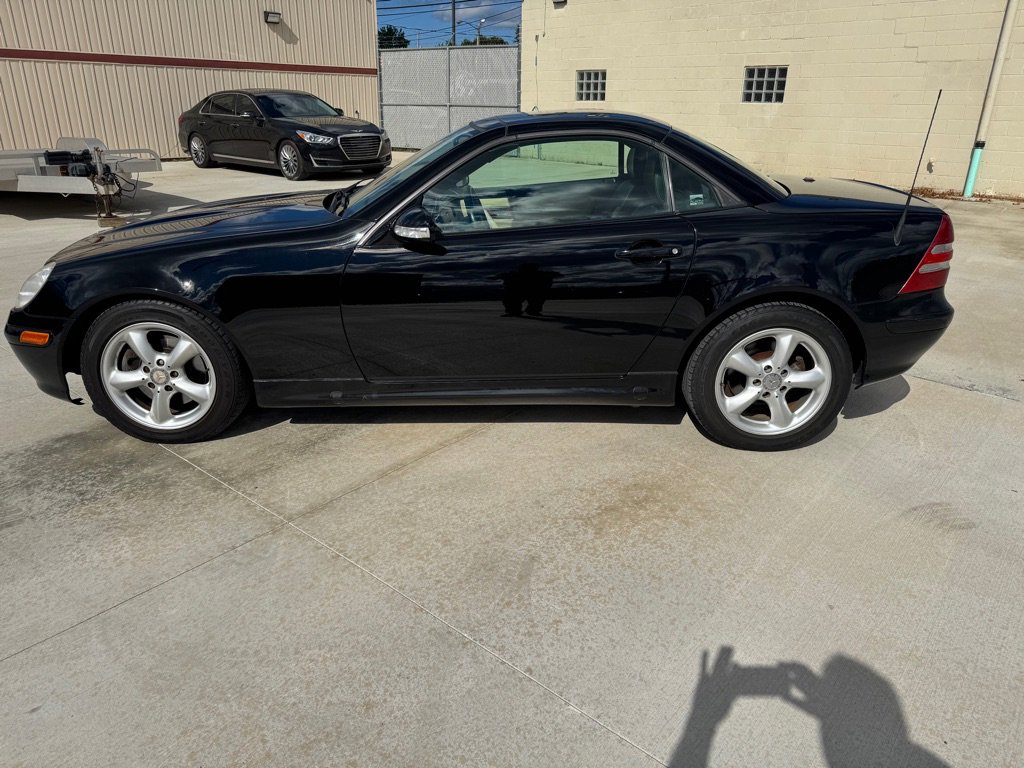 Used 2003 Mercedes-Benz SLK 320 image 9