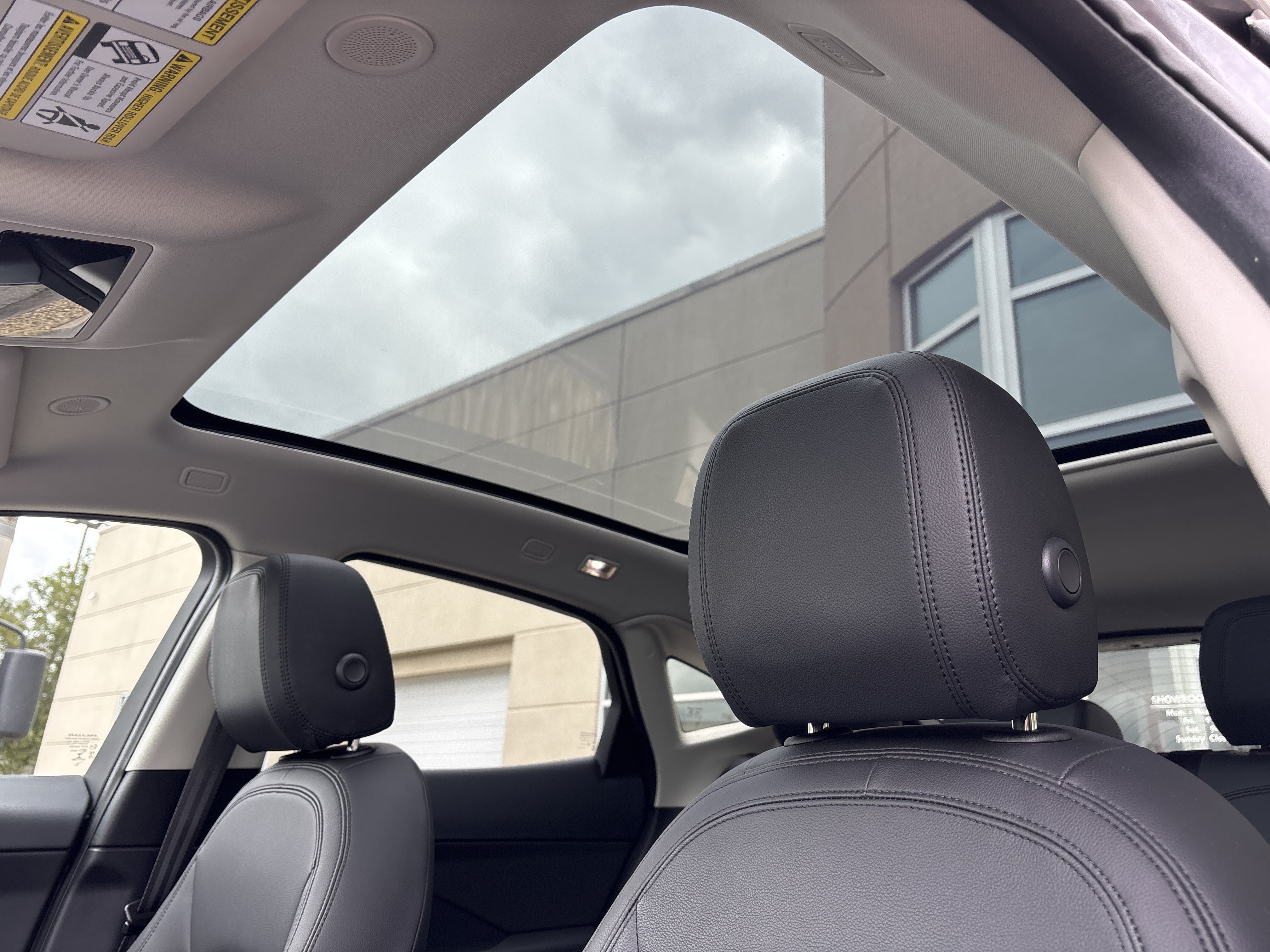 Certified 2023 Jaguar E-PACE SE AWD/4WD image 21