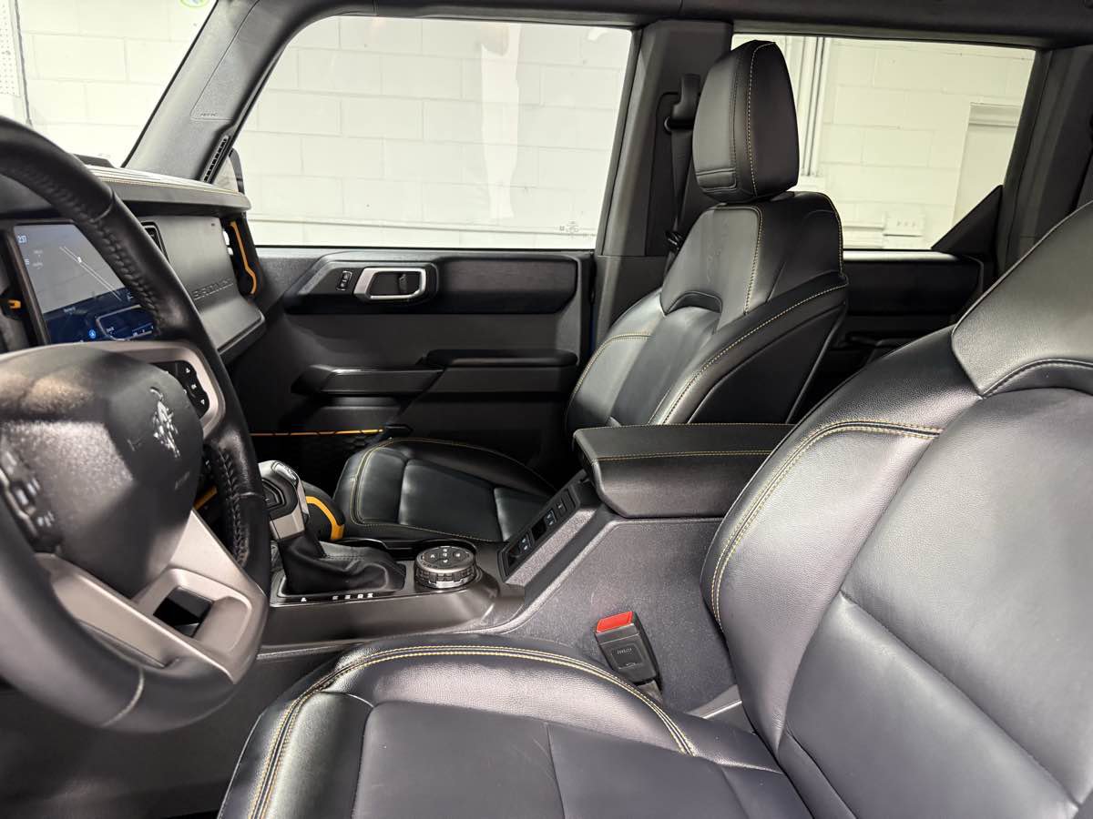 Used 2024 Ford Bronco Badlands image 14