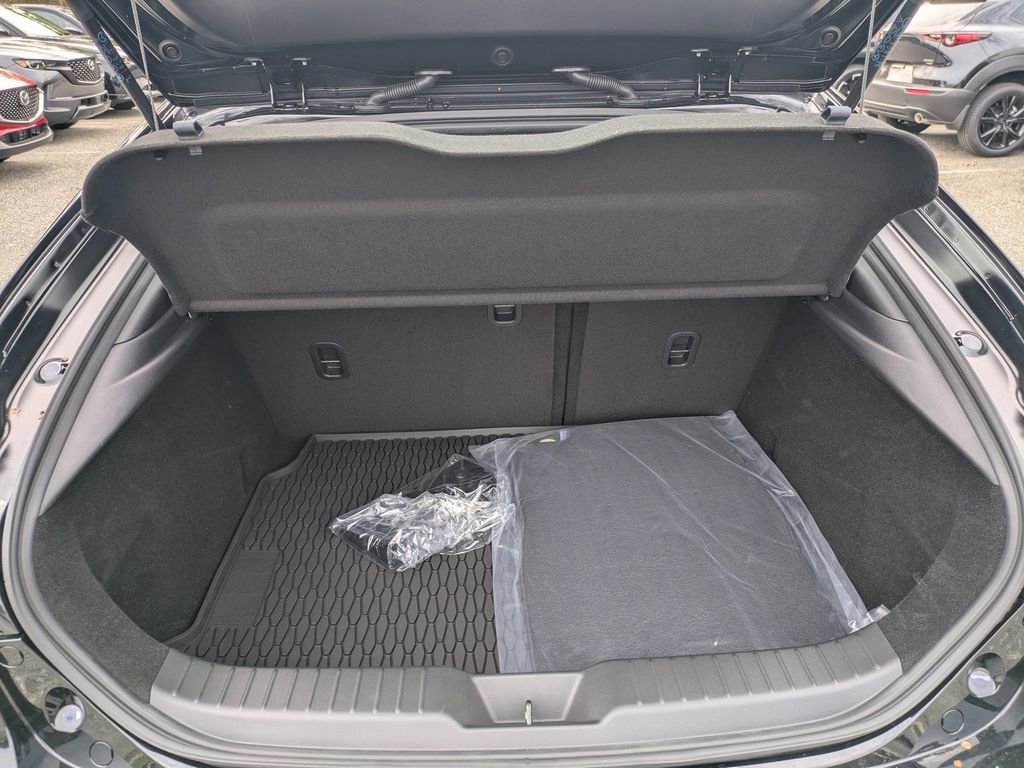 New 2026 MAZDA MAZDA3 2.5 S Hatchback w/ Premium Pkg image 10