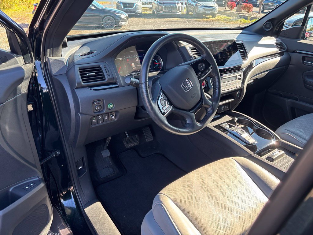 Used 2019 Honda Passport Elite image 9