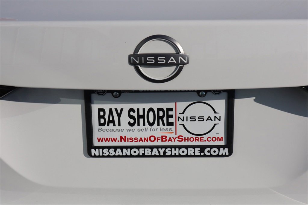 Certified 2025 Nissan Sentra SV image 25