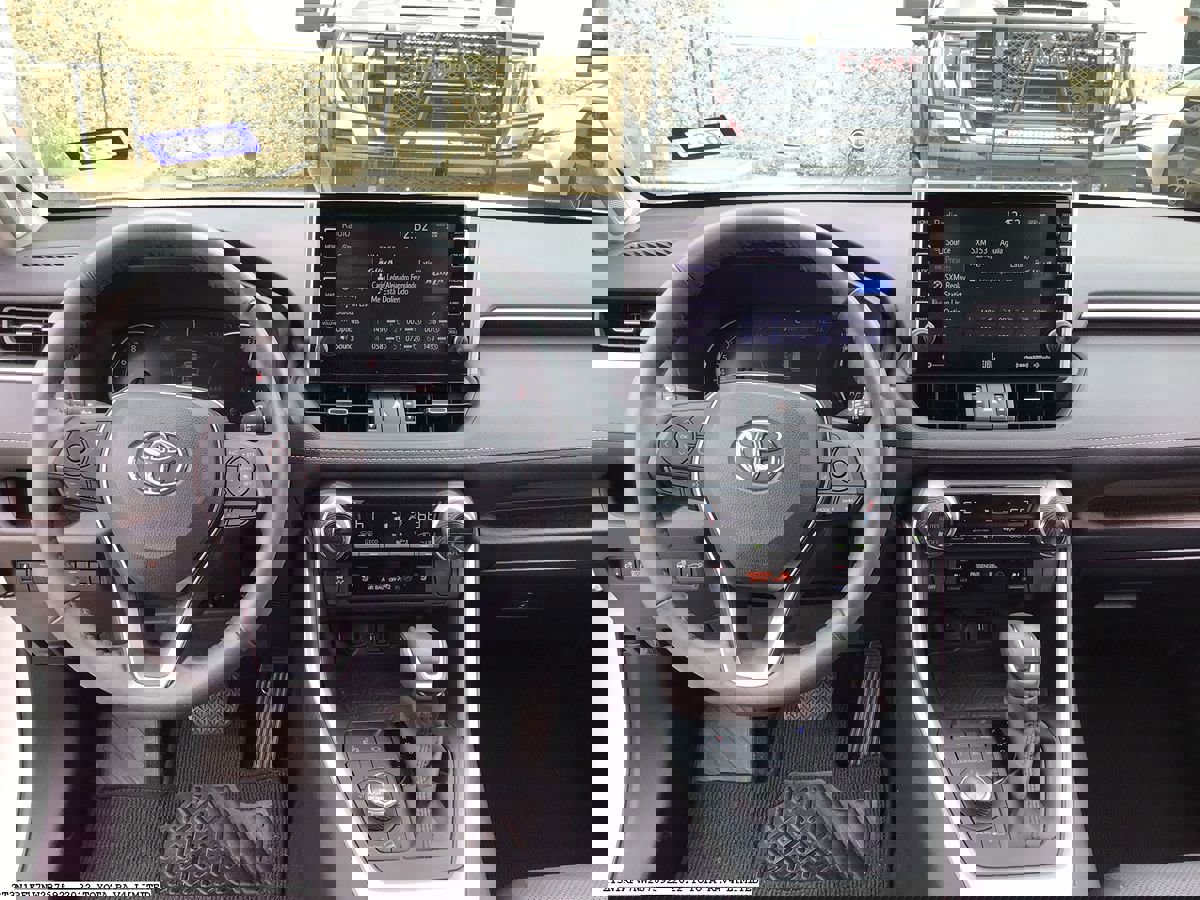 Used 2022 Toyota RAV4 Limited w/ Limited Grade Weather Package AWD/4WD image 10