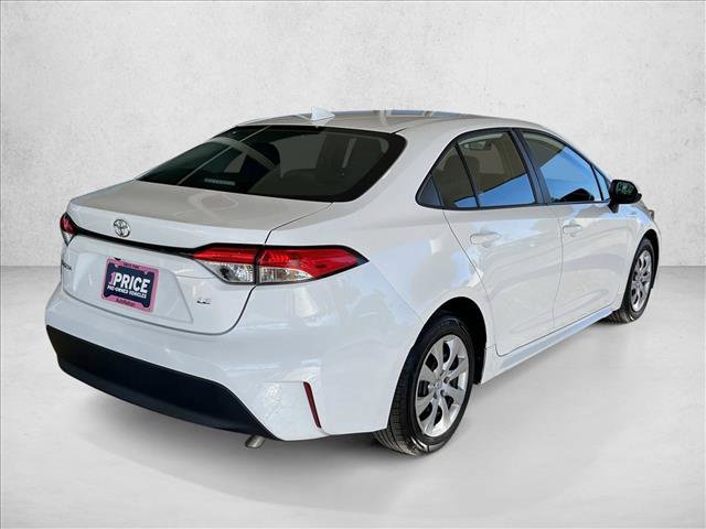 Used 2023 Toyota Corolla LE image 6