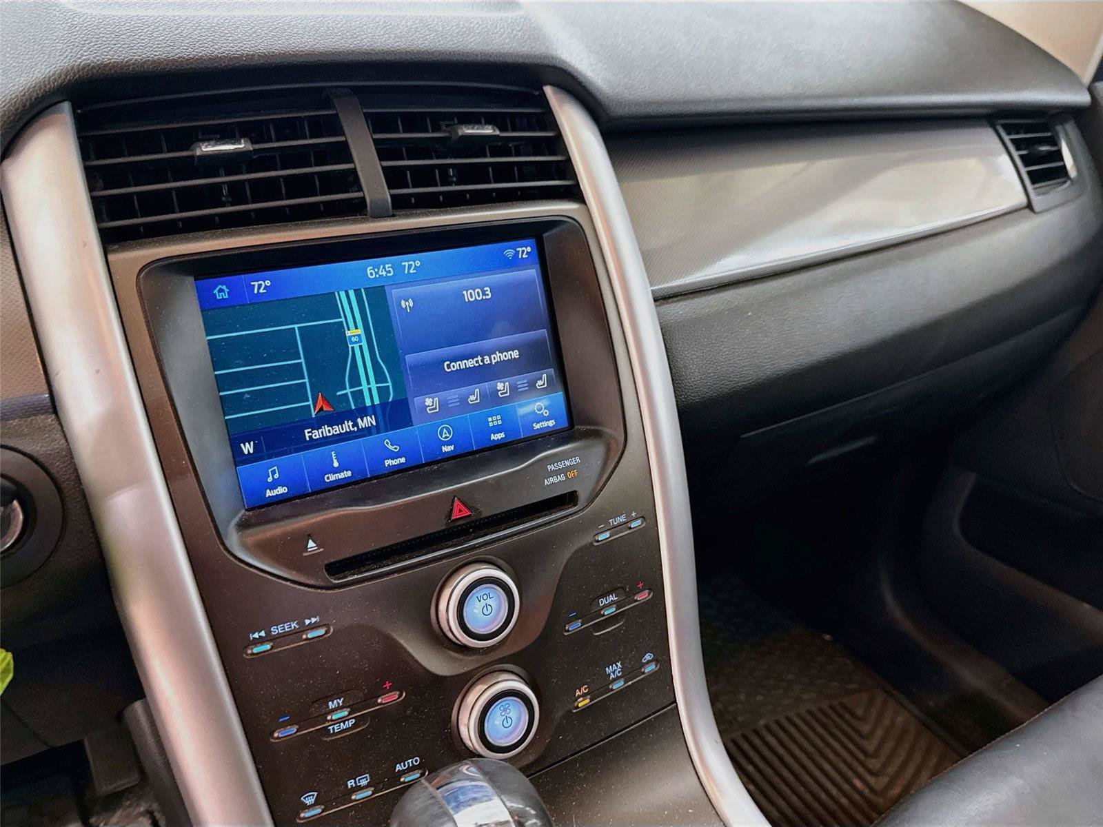 Used 2014 Ford Edge SEL w/ Equipment Group 205A AWD/4WD image 3