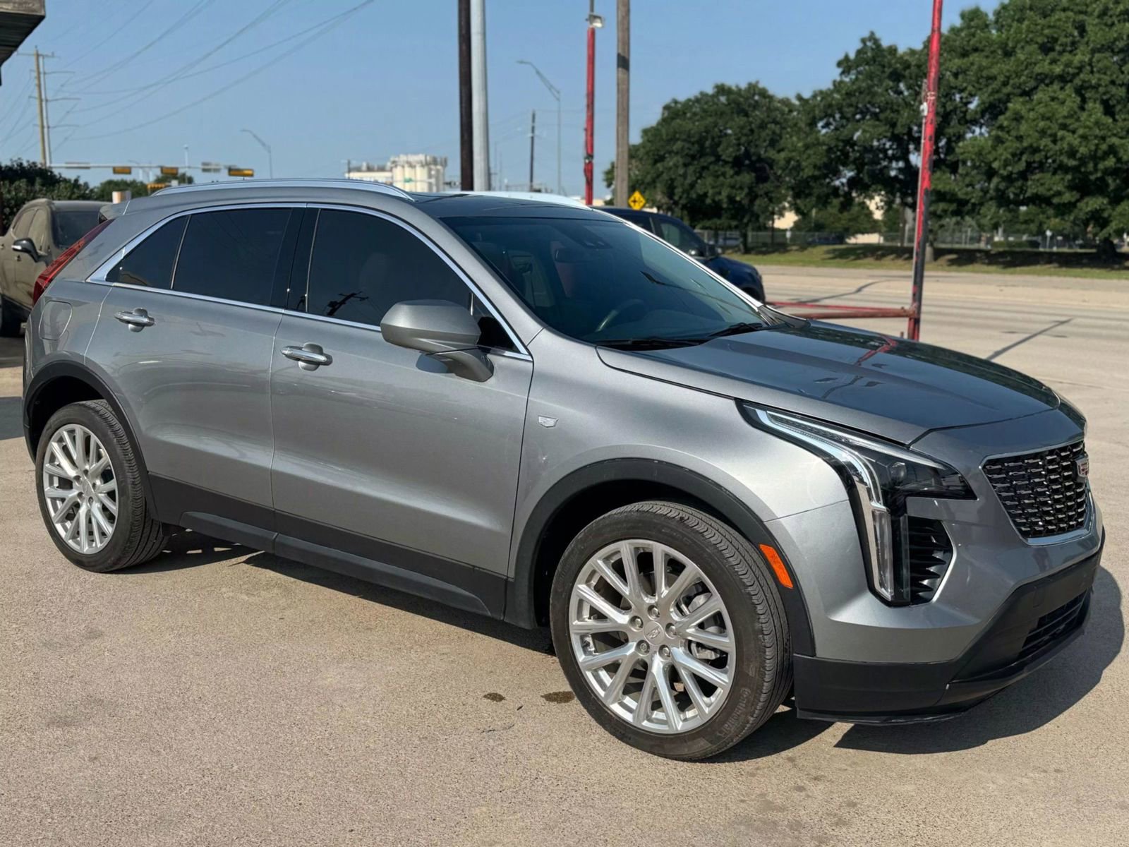 Used 2023 Cadillac XT4 Luxury w/ Cold Weather Package