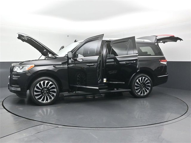 Used 2022 Lincoln Navigator Black Label image 54