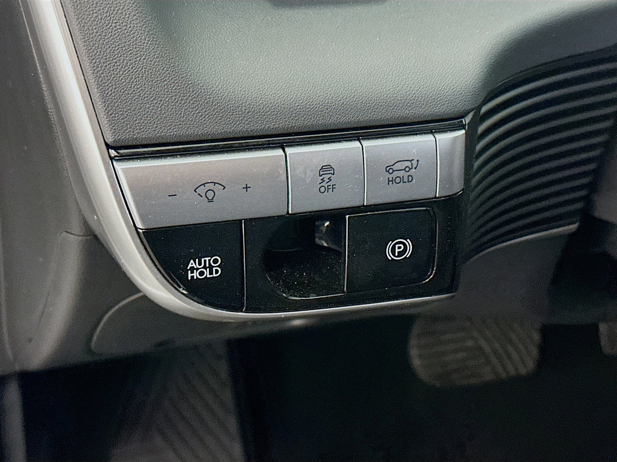 Used 2024 Hyundai Ioniq 5 SEL image 17