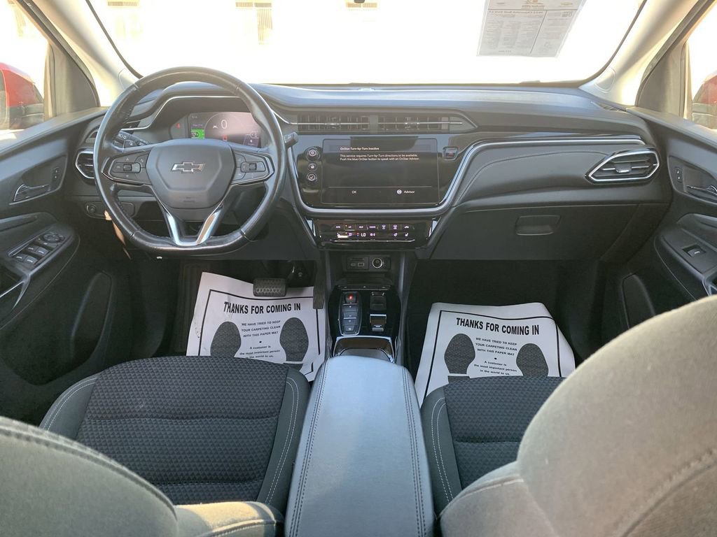 Certified 2022 Chevrolet Bolt EUV LT w/ Comfort Package image 19