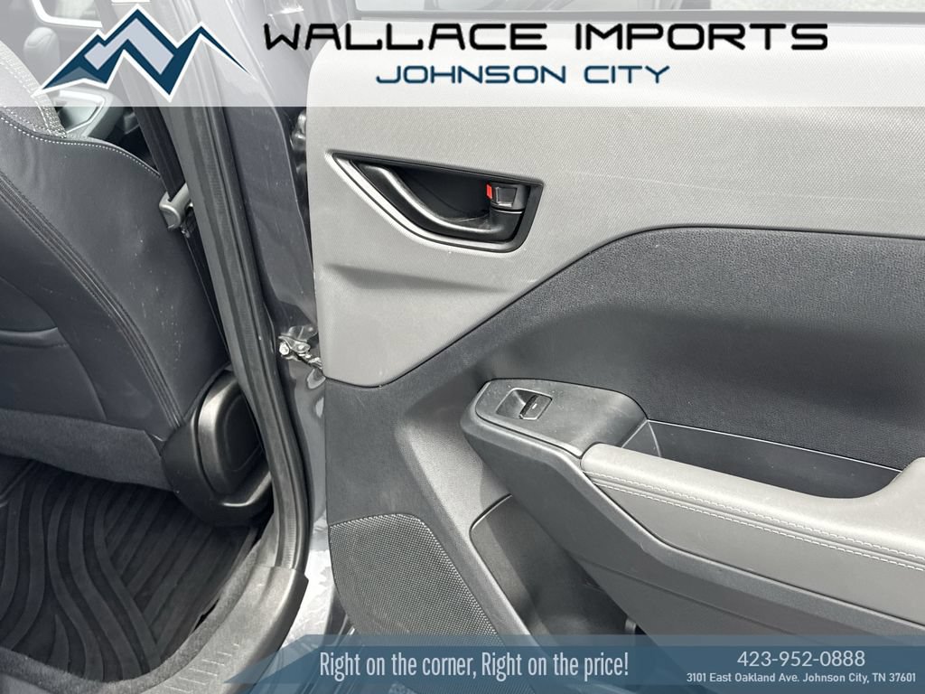 Certified 2024 Subaru Crosstrek 2.0i Premium AWD/4WD image 32