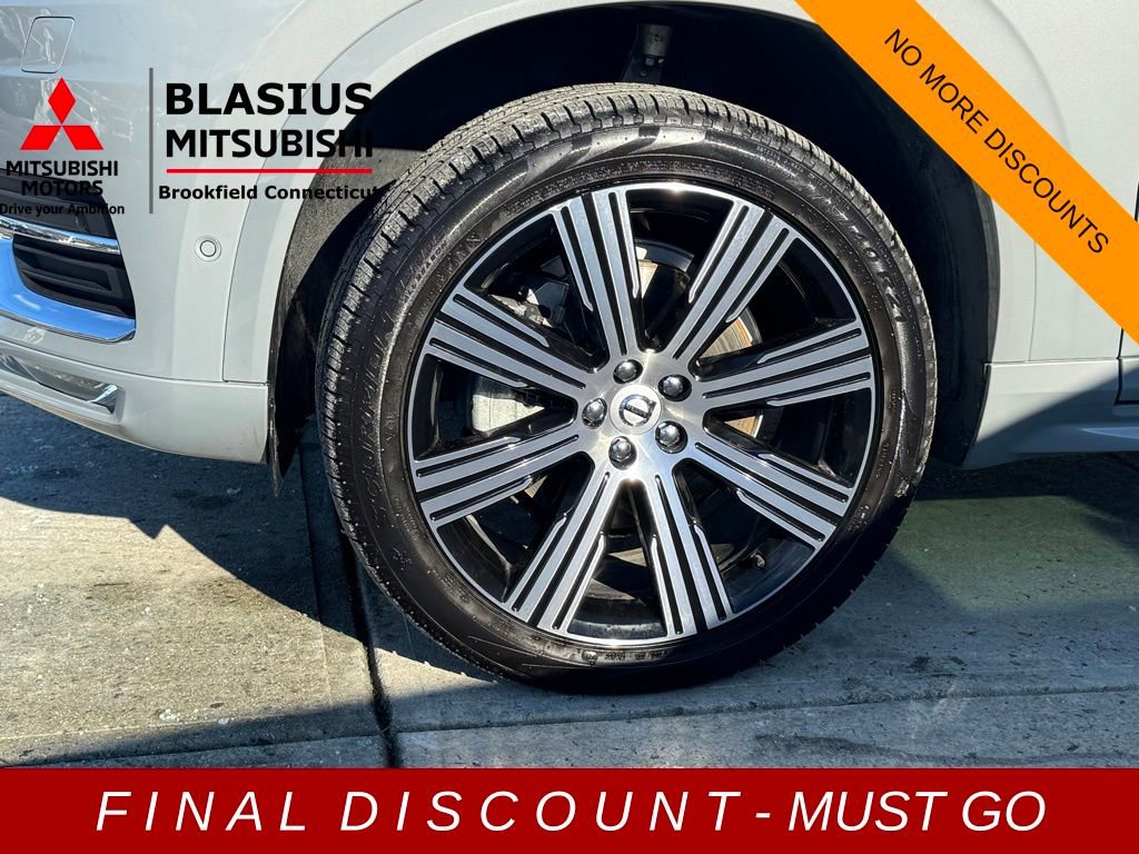 Used 2025 Volvo XC90 B6 Ultra w/ Protection Package Premier image 5