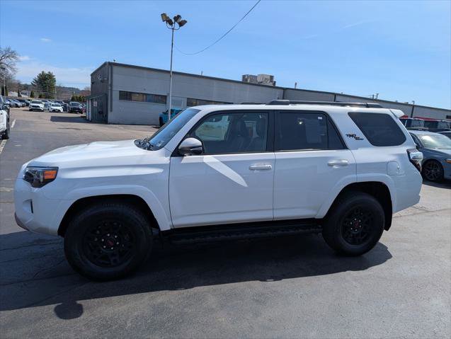 Certified 2023 Toyota 4Runner TRD Off-Road Premium w/ Off Road Premium Plus Package AWD/4WD image 3