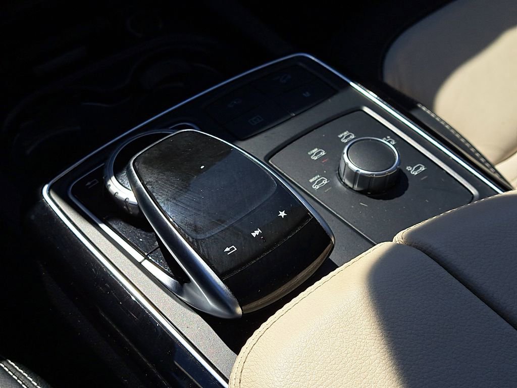 Used 2018 Mercedes-Benz GLE 43 AMG 4MATIC image 34