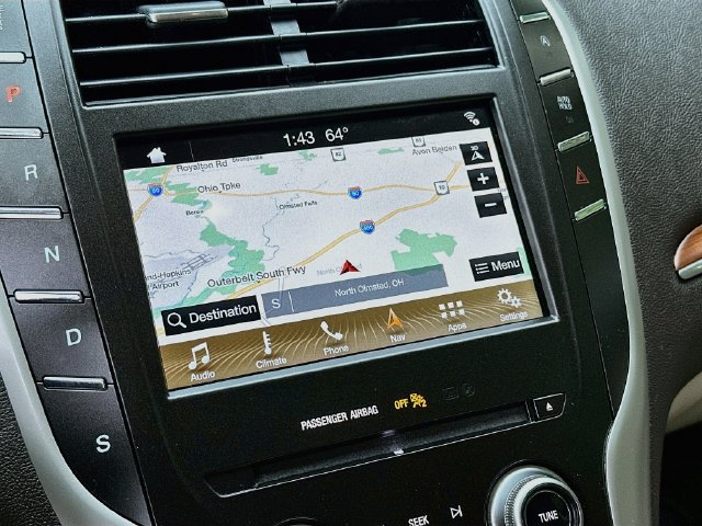 Used 2019 Lincoln MKC Select w/ Select Plus Package FWD image 13