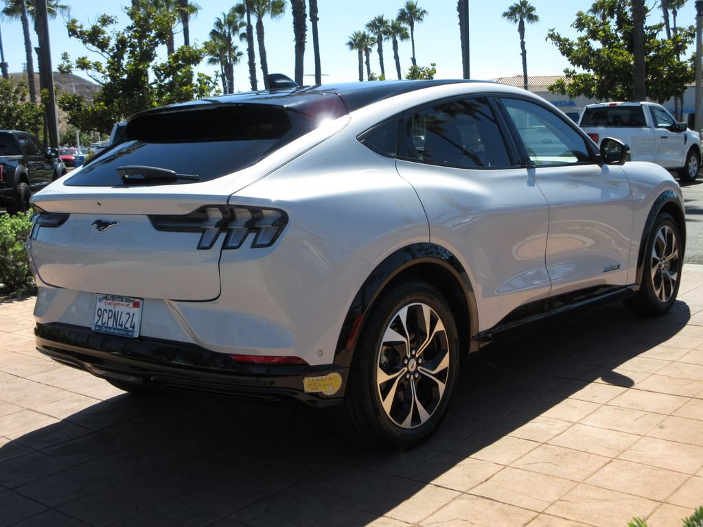 Certified 2022 Ford Mustang Mach-E Premium RWD image 4