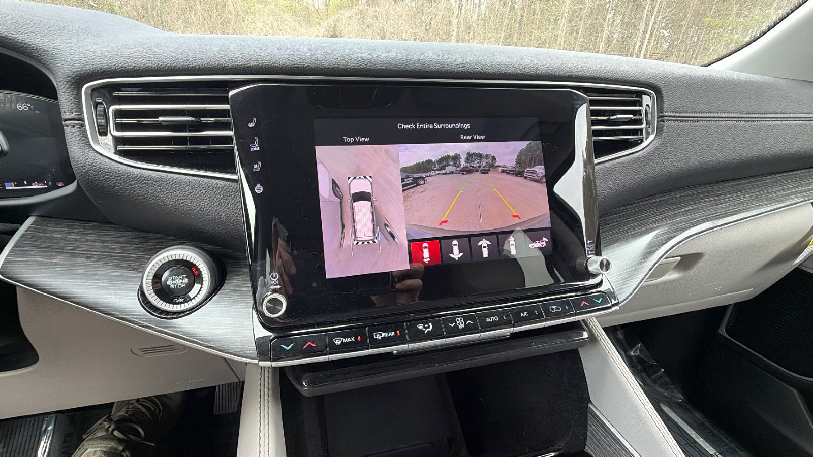 Used 2024 Jeep Wagoneer Series III w/ Premium Group I image 31