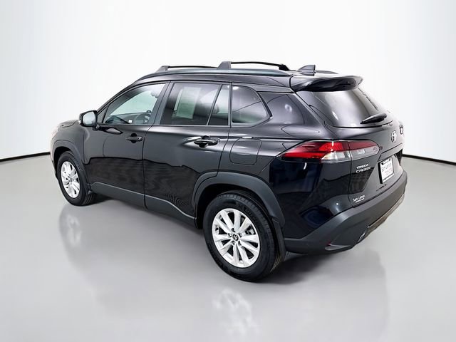 Used 2026 Toyota Corolla Cross LE FWD image 5