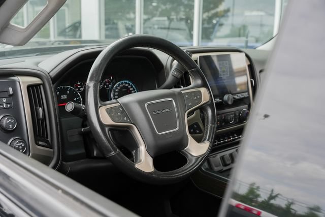 Used 2018 GMC Sierra 2500 Denali w/ Duramax Plus Package AWD/4WD image 29