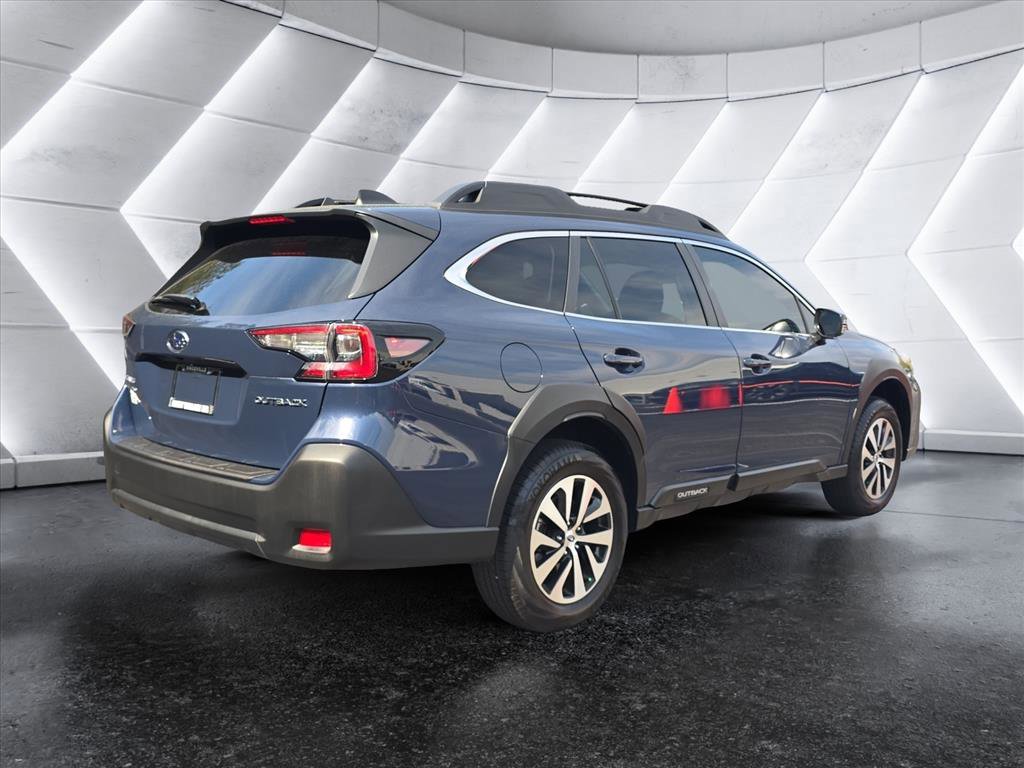 Used 2025 Subaru Outback Premium w/ Popular Package #1A image 5