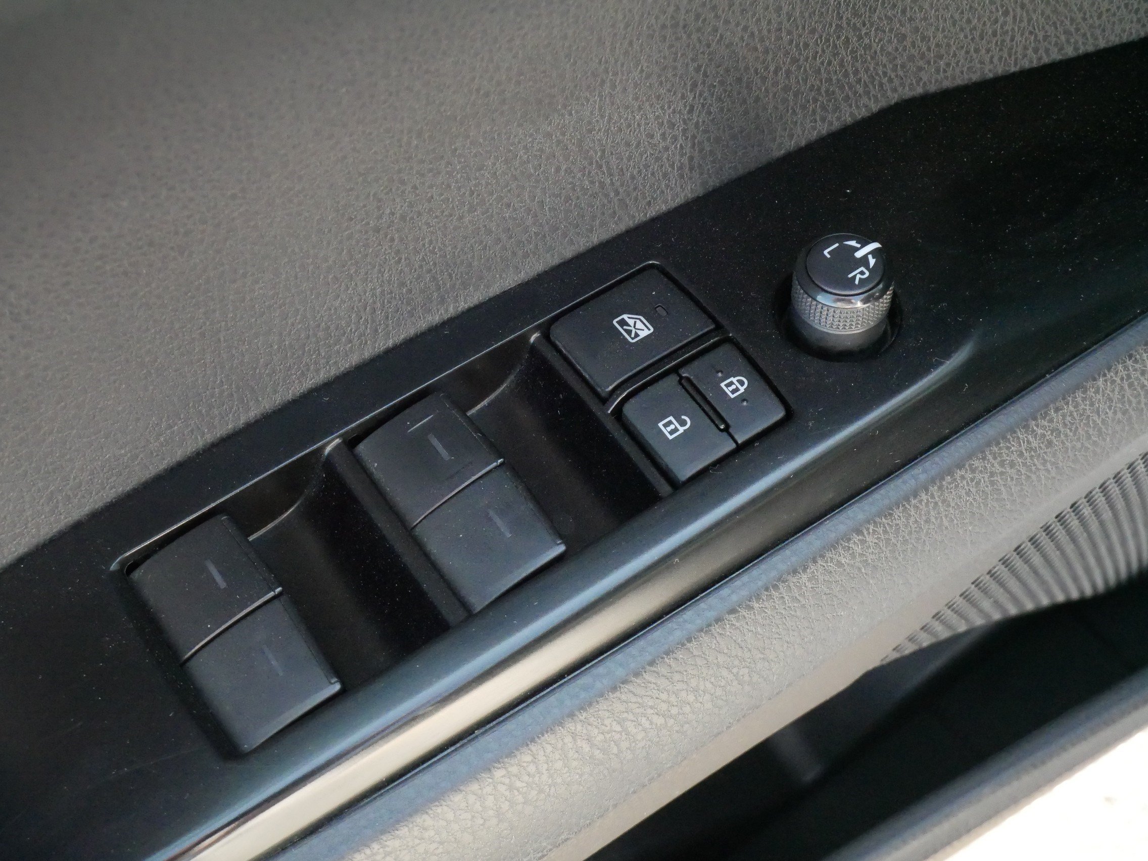 Certified 2025 Toyota Camry LE FWD image 19