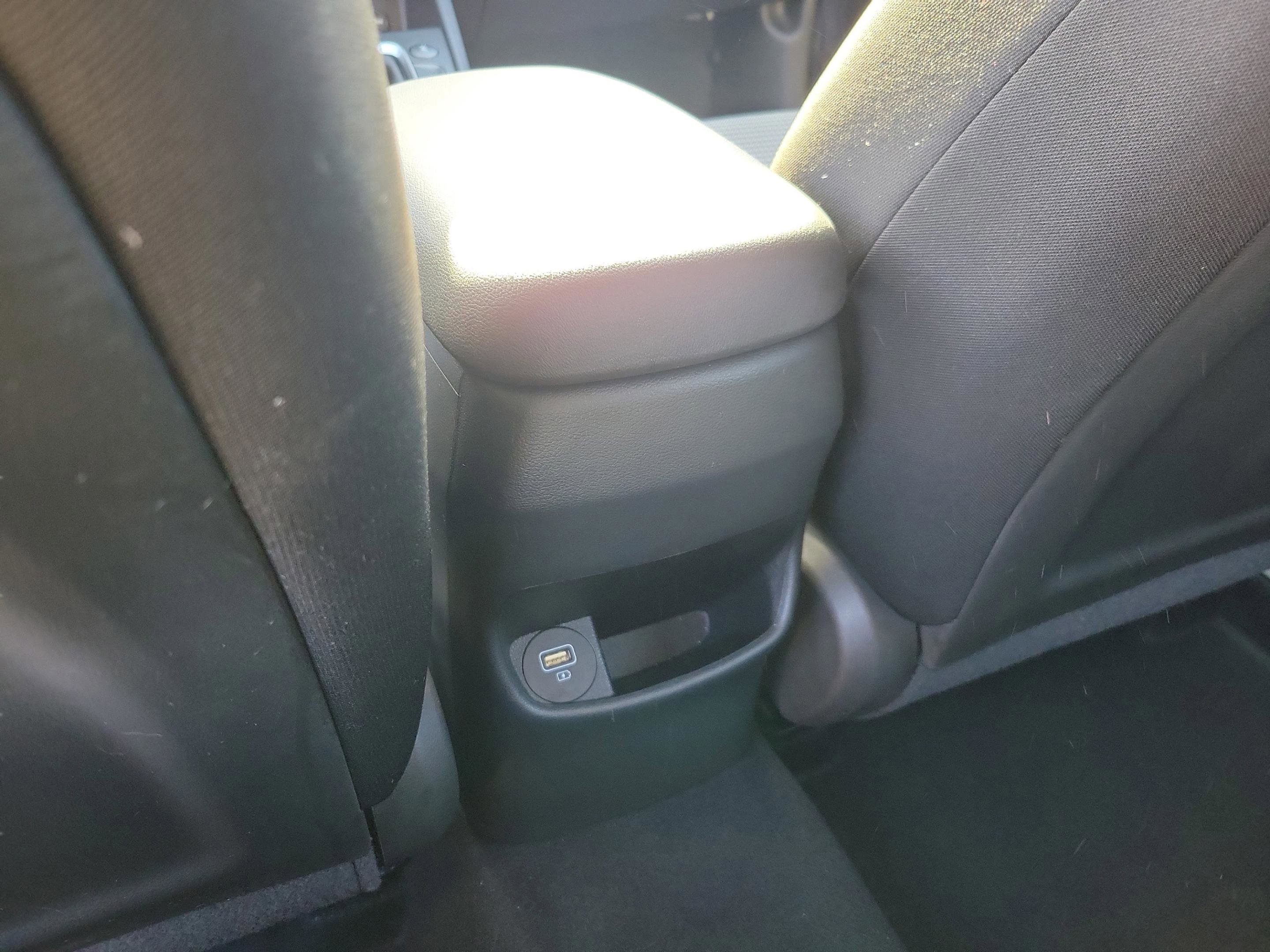 Certified 2023 Hyundai Kona SE w/ Cargo Package image 11