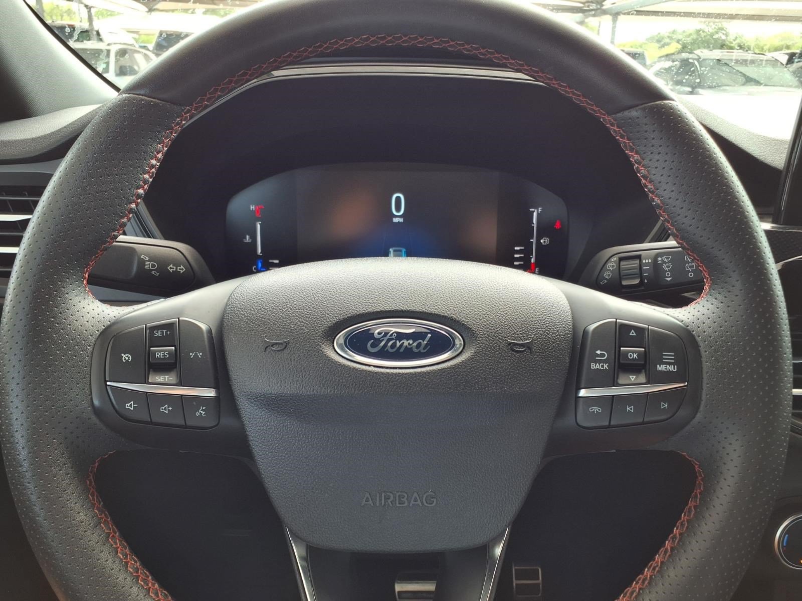 Used 2024 Ford Escape ST-Line AWD/4WD image 27