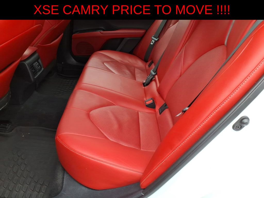 Used 2023 Toyota Camry XSE FWD image 11