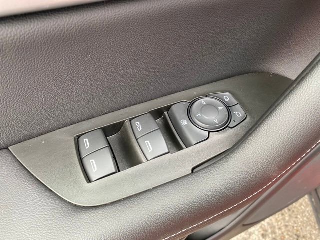 Certified 2025 Chevrolet Blazer LT w/ Convenience Package image 16