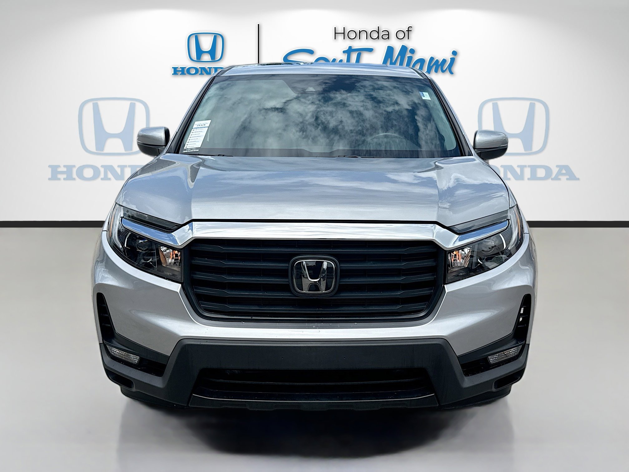 Used 2023 Honda Ridgeline RTL image 2