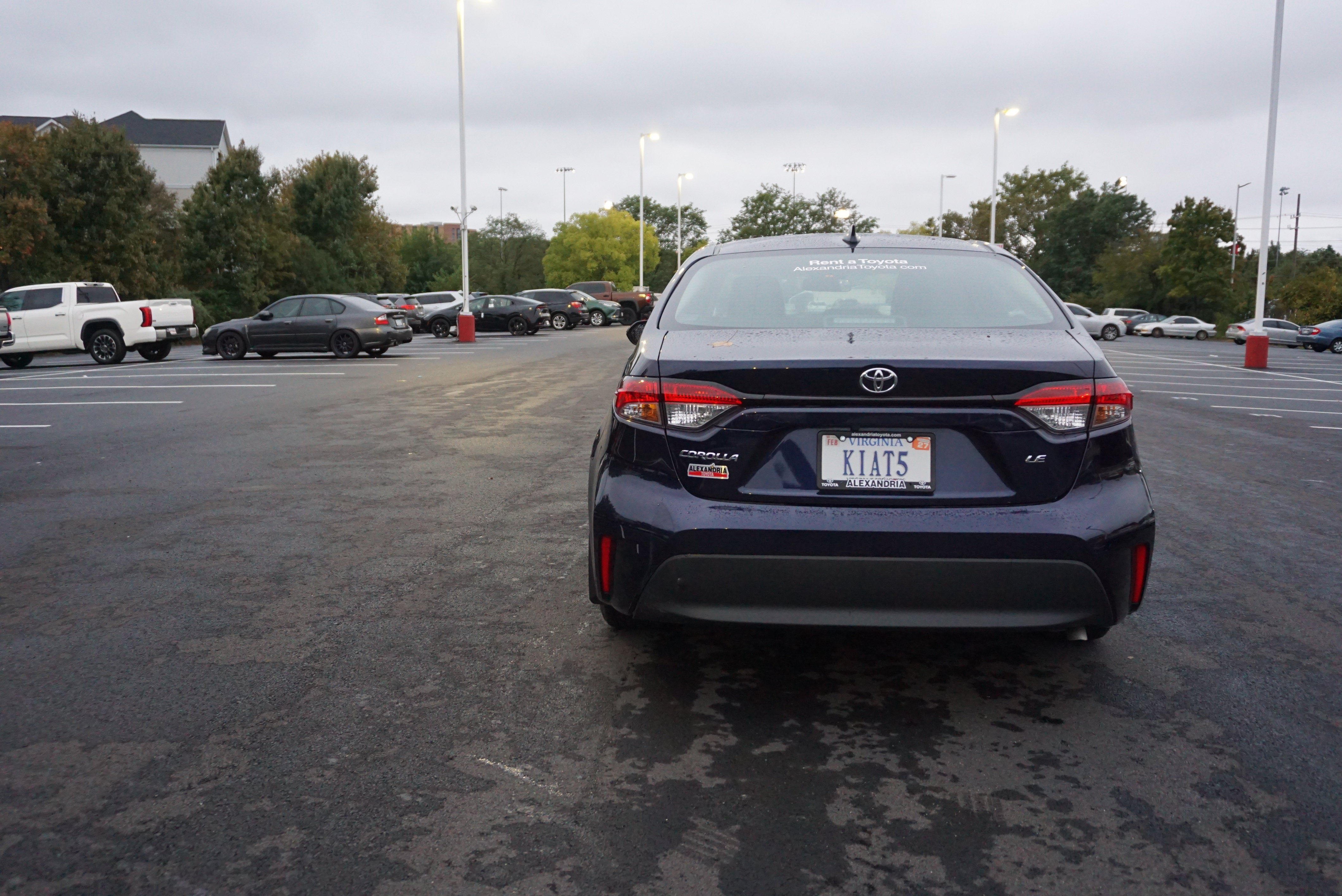 Used 2026 Toyota Corolla LE w/ LE Premium Package FWD image 5