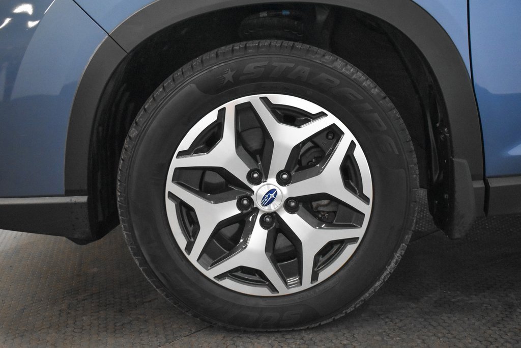 Used 2020 Subaru Forester Premium image 8