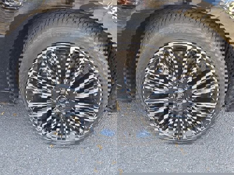 Used 2018 Land Rover Range Rover Sport HSE image 17