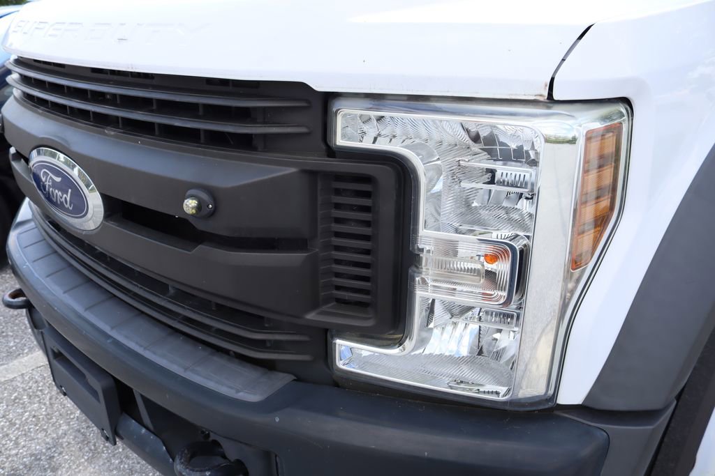 Used 2019 Ford F450 XL image 3