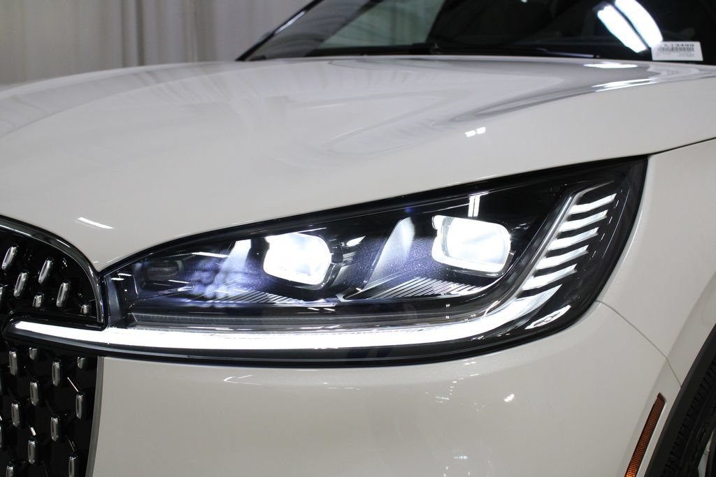 New 2026 Lincoln Aviator Reserve AWD/4WD image 32