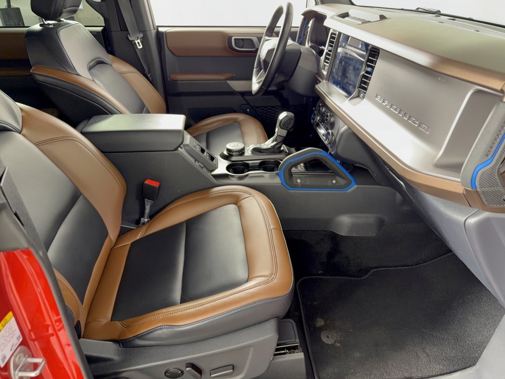 Used 2023 Ford Bronco Outer Banks AWD/4WD image 30