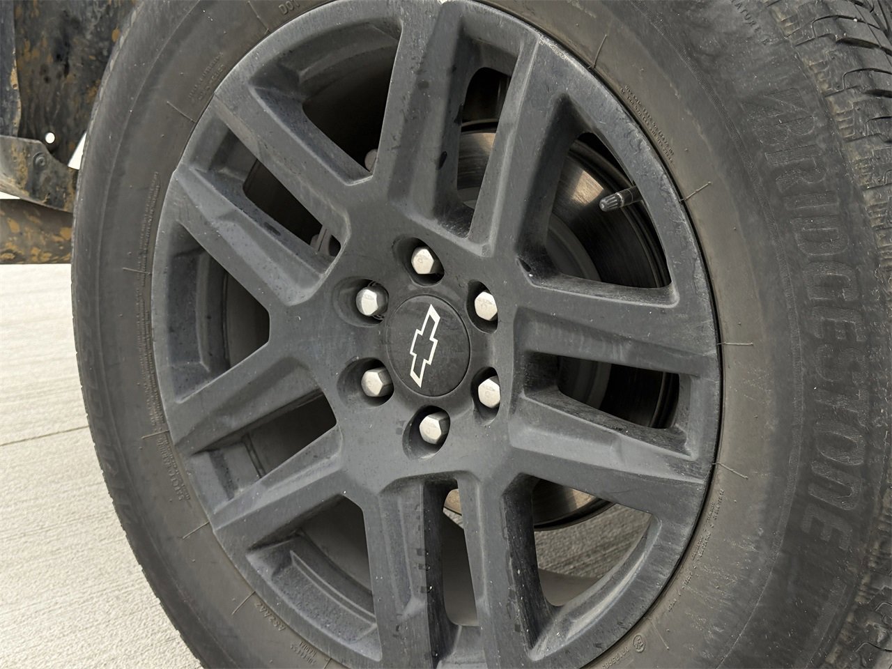 Used 2024 Chevrolet Silverado 1500 Custom w/ LPO, Dark Essentials Package image 9