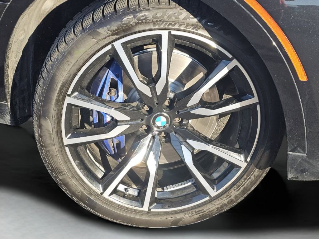 Used 2019 BMW X7 xDrive50i w/ M Sport Package image 23