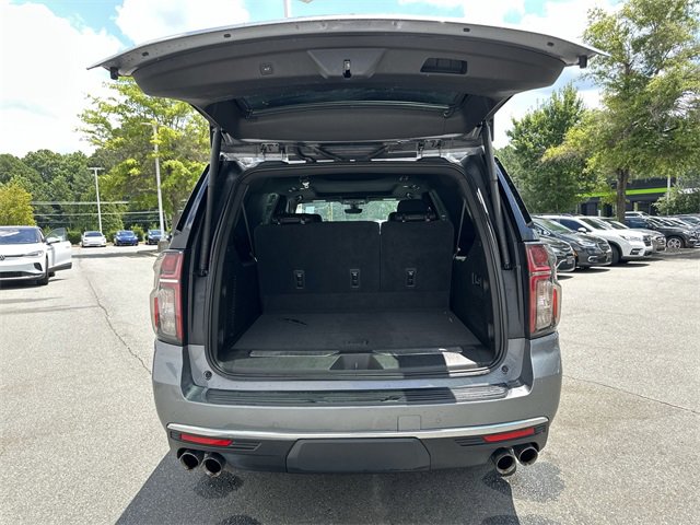 Used 2021 Chevrolet Suburban High Country w/ Premium Package image 14