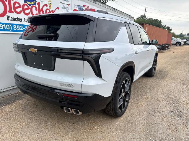 New 2026 Chevrolet Traverse High Country FWD image 3