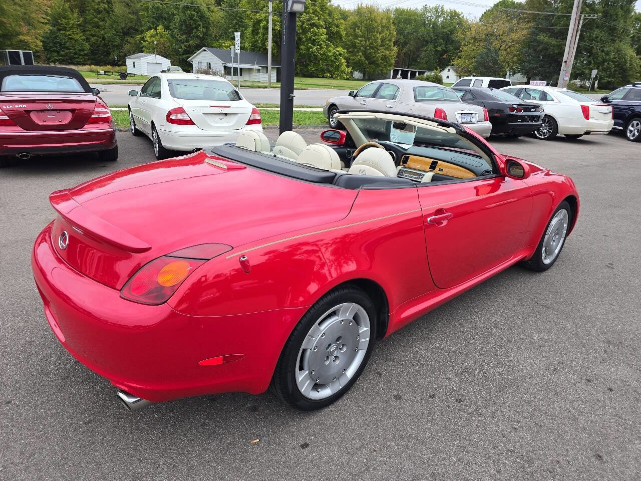 Used 2002 Lexus SC 430 Convertible image 9