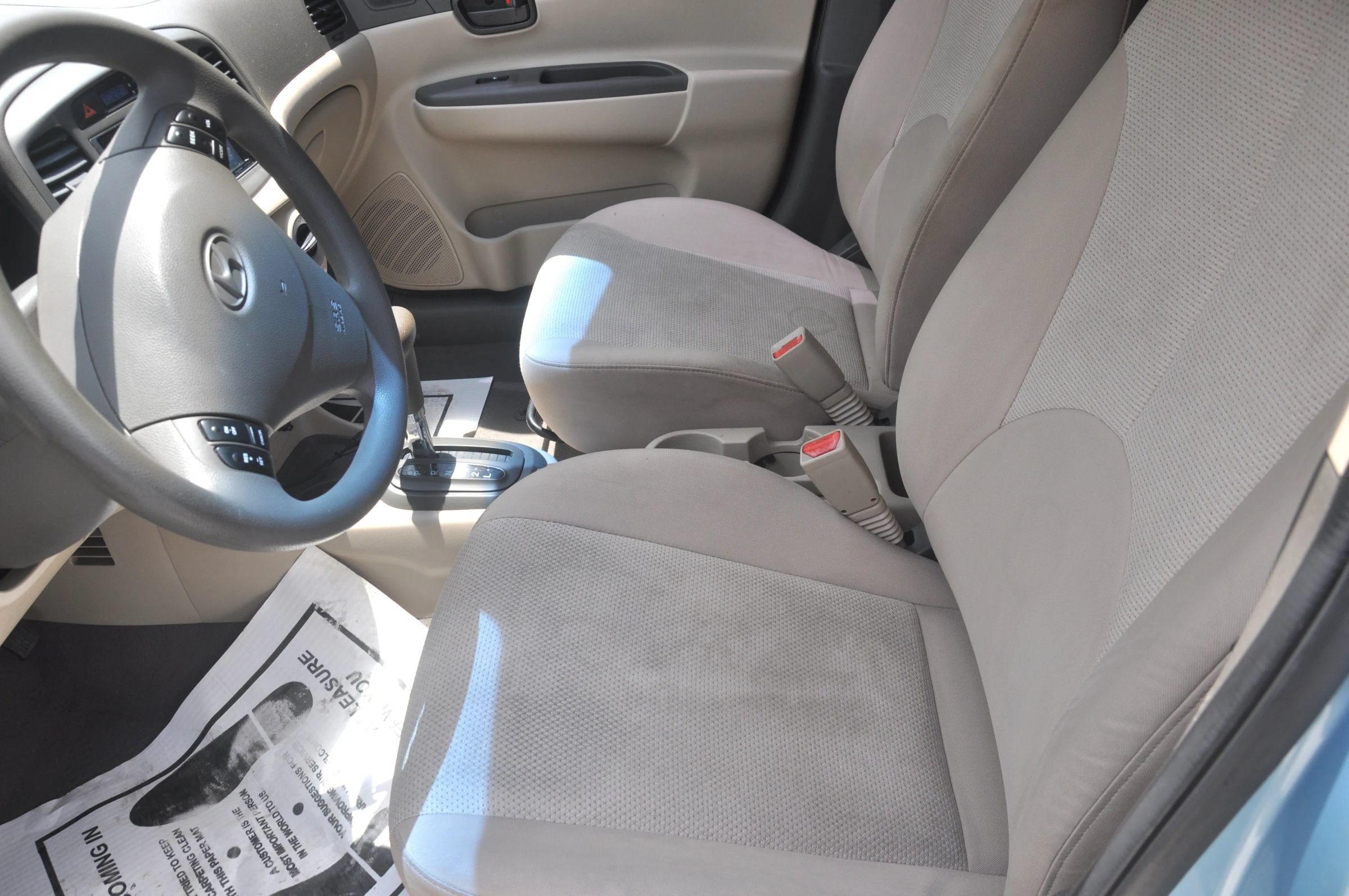 Used 2010 Hyundai Accent GLS w/ Premium Pkg 4 FWD image 16